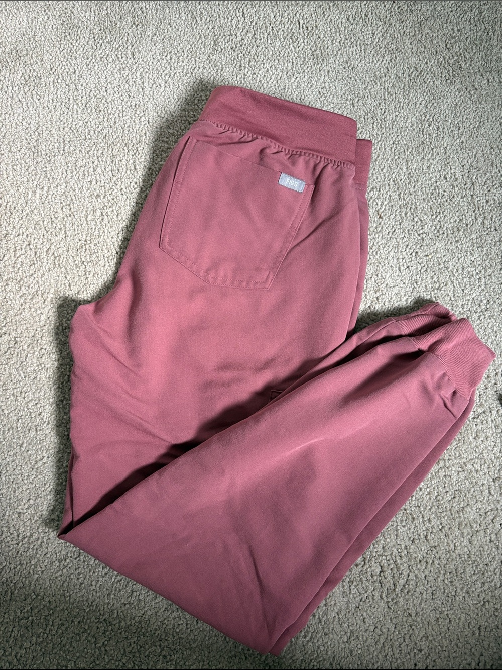 Fig’s Dusty Rose Women’s Scrub Pants